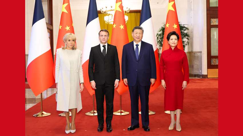 习近平同法国总统马克龙会谈