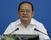 鹿心社做动员讲话 