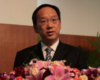 湖北省宜昌市人民政府市长李乐成同志发言