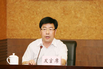 广东省河源市委常委、副市长叶常浓发言