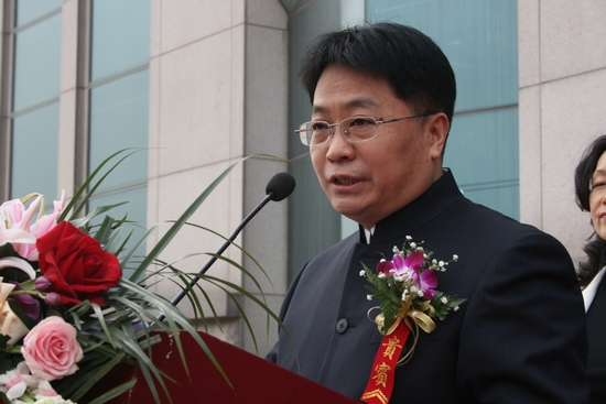 中央电视台科教频道副总监阚兆江致辞