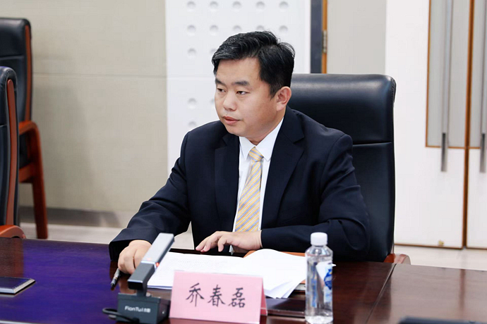 自然资源部矿产资源保护监督司副司长乔春磊答记者问