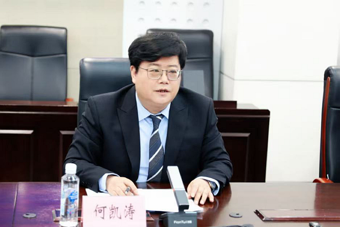 自然资源部科技发展司副司长何凯涛答记者问